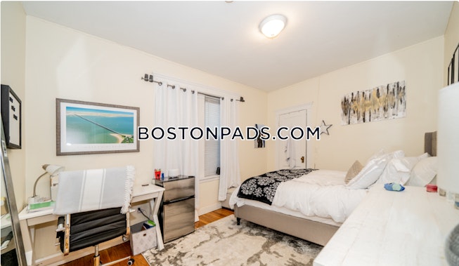 Brookline - $9,300+ /mo