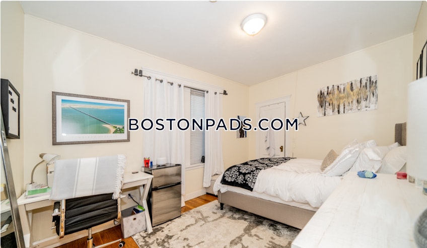Brookline - $9,300+ /month