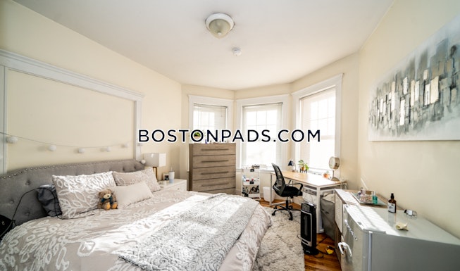 Brookline - $9,300+ /mo