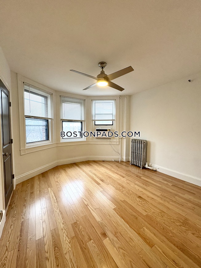 Boston - $5,100+ /mo