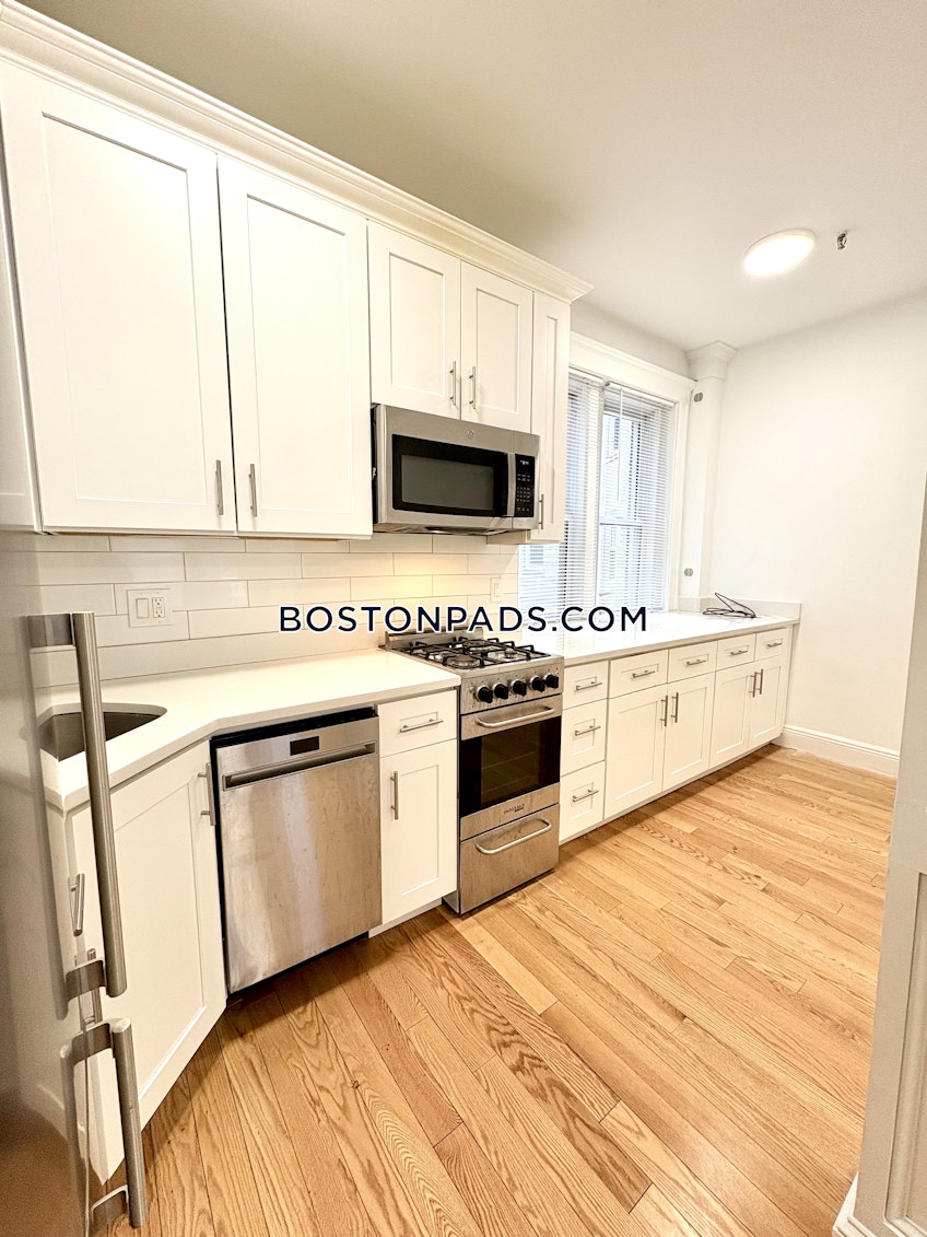 Boston - $5,100+ /month