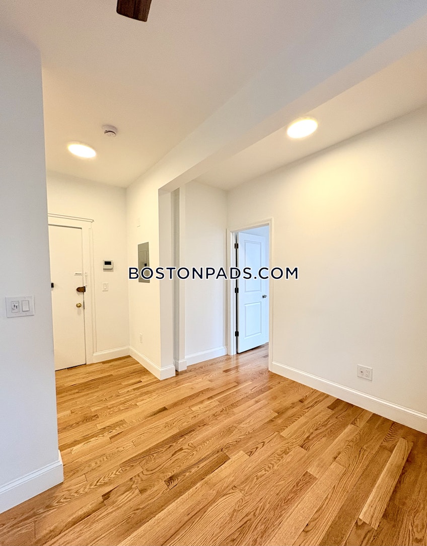 Boston - $4,150+ /month