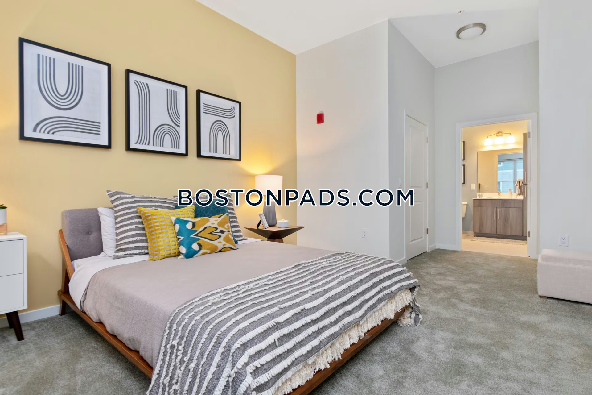 The Q - 2 Beds, 2 Baths - $2,819 - ID#4894428