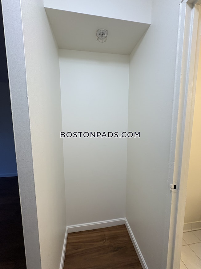 Brookline - $3,300+ /mo