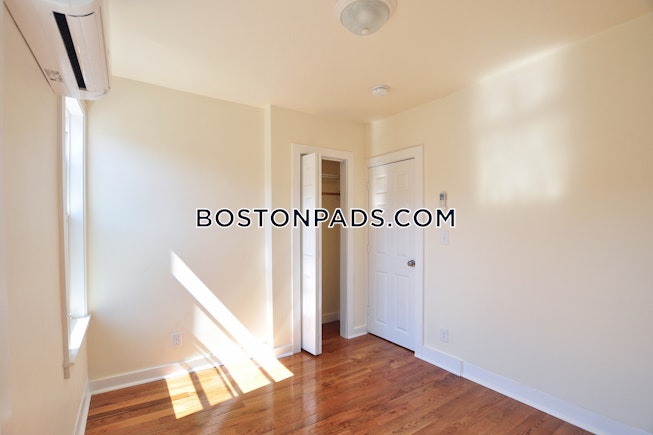 Boston - $3,200+ /mo