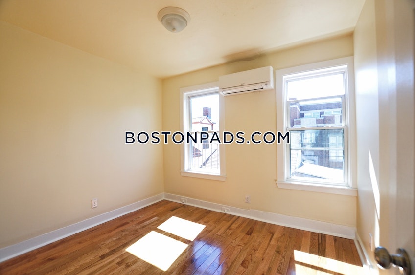 Boston - $3,200+ /month