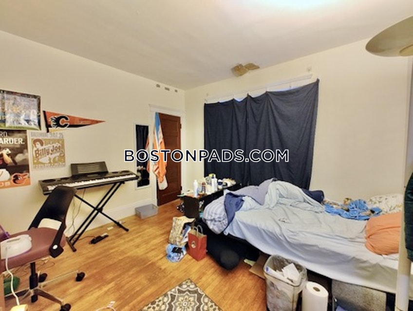 Medford - $4,845+ /month