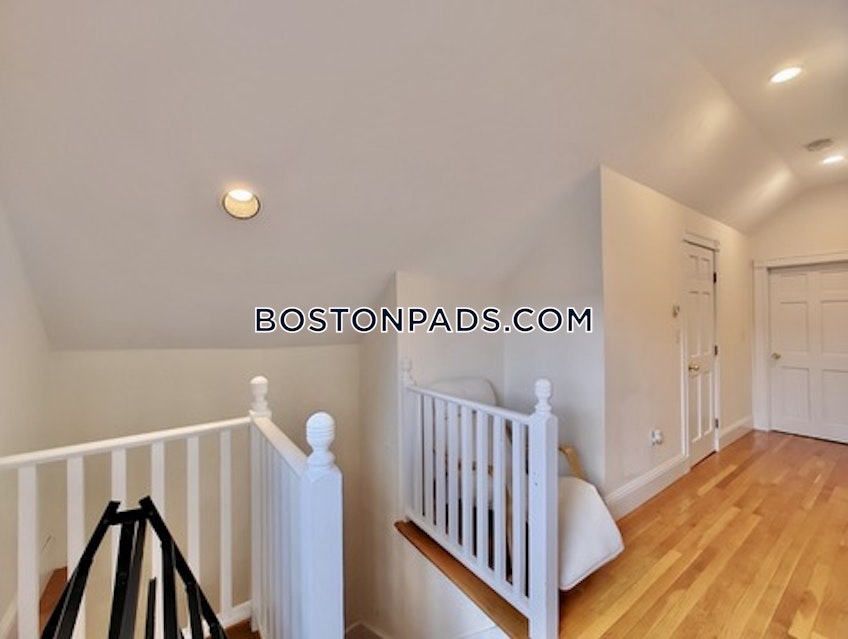 Medford - $4,845+ /month