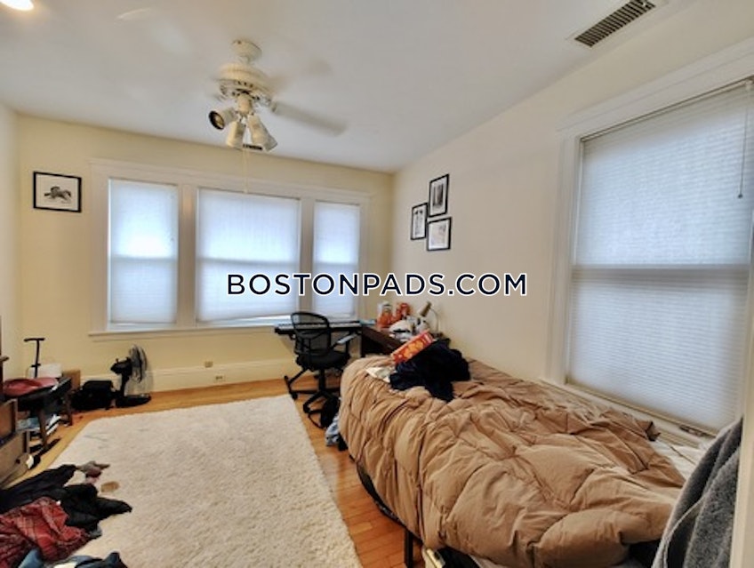 Medford - $4,845+ /month