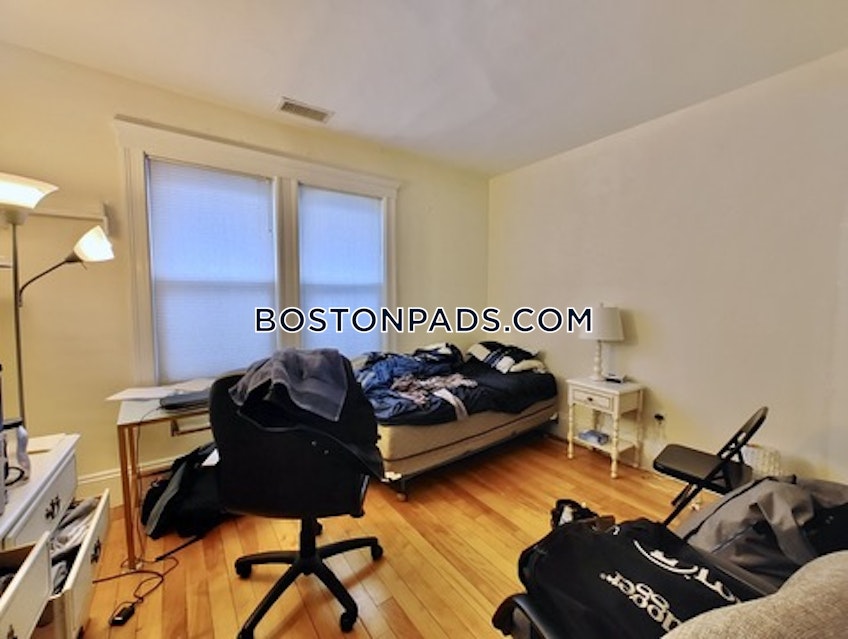 Medford - $4,845+ /month