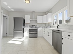 Rivers Edge Dr./>, Medford