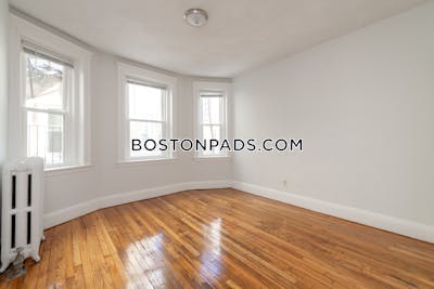 Mission Hill Studio 1 Bath Boston - $2,350 No Fee