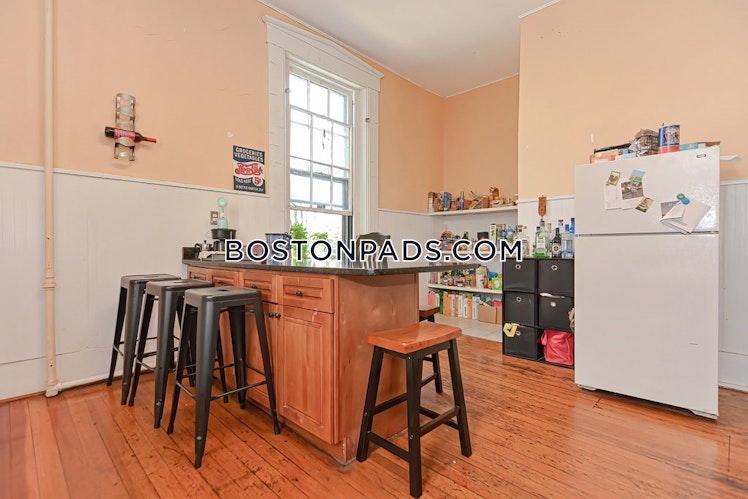 Hillside St., Roxbury Crossing