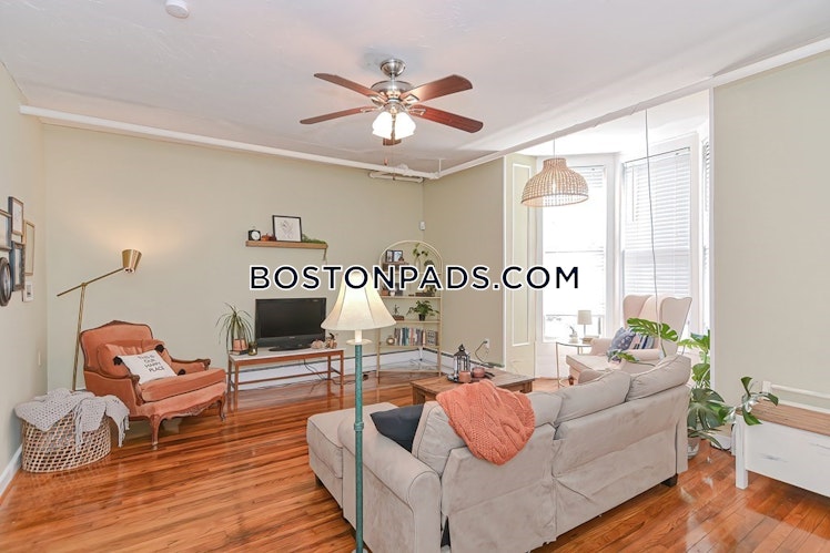 Hillside St., Roxbury Crossing