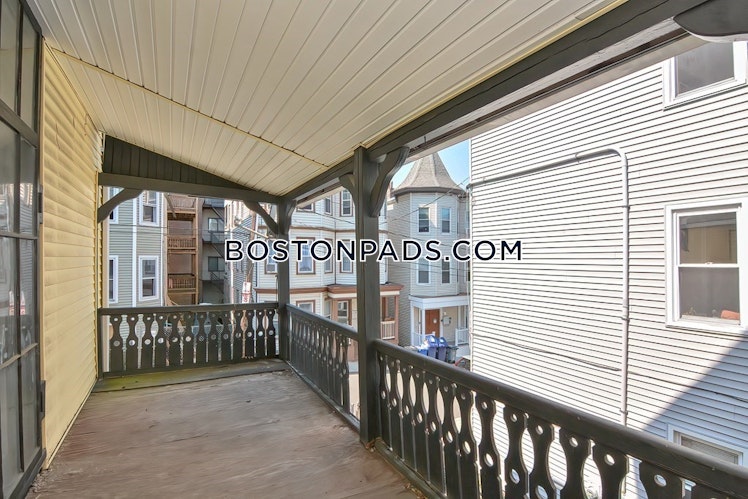 Hillside St., Roxbury Crossing