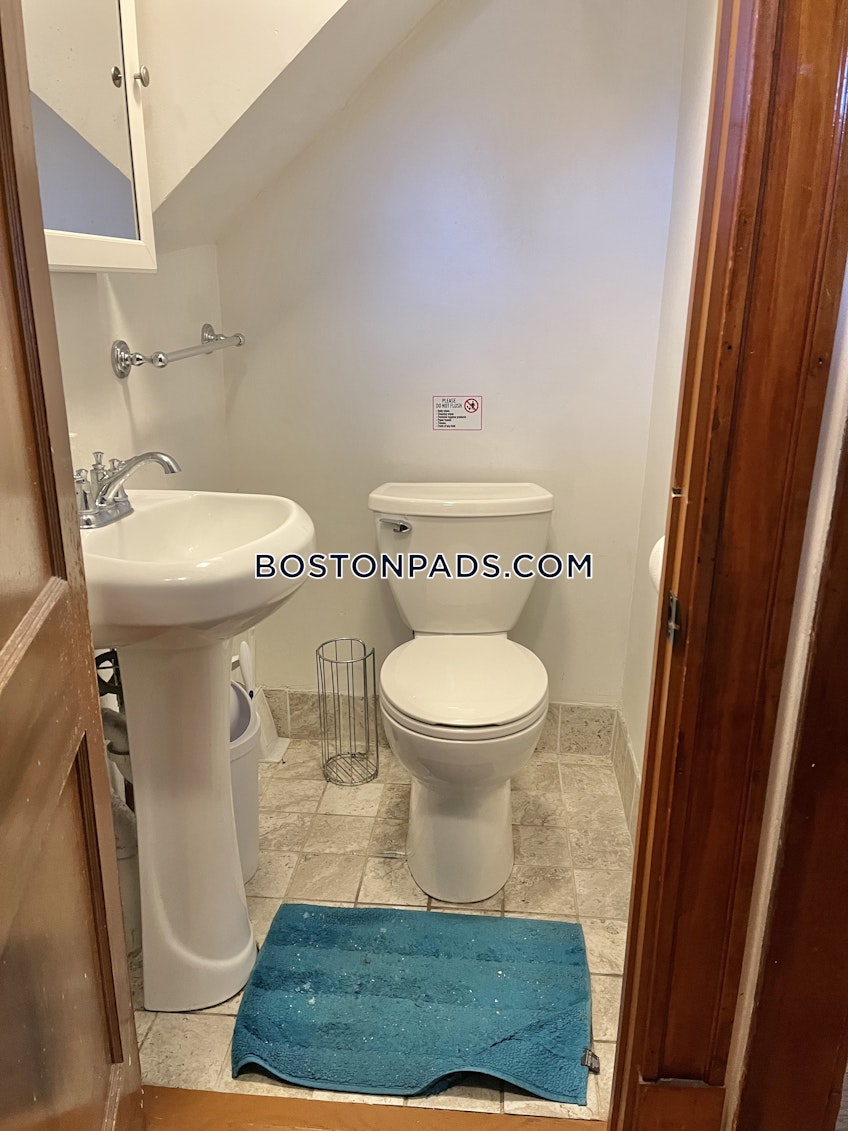 Boston - $4,000+ /month