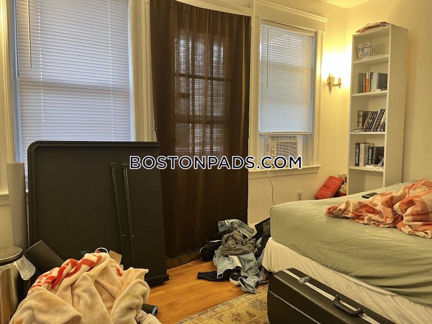 Boston - $4,800+ /month
