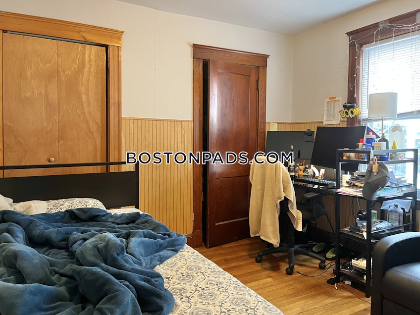 Boston - $4,800+ /month