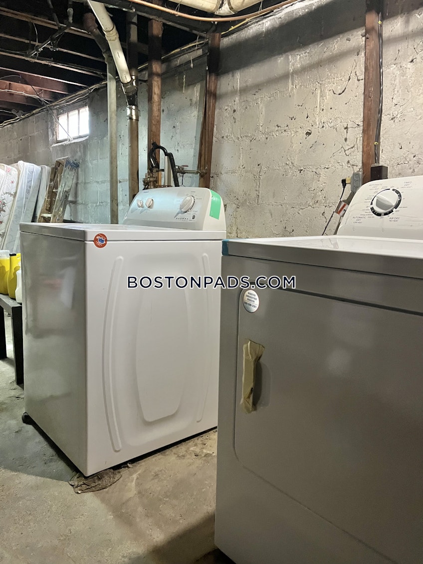 Boston - $4,800+ /month