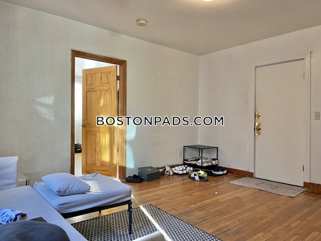 Boston - $5,000+ /mo