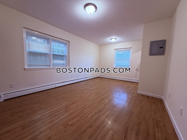 commonwealth Ave., Brighton