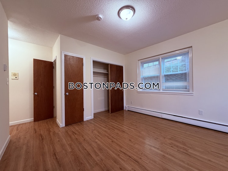 commonwealth Ave., Brighton