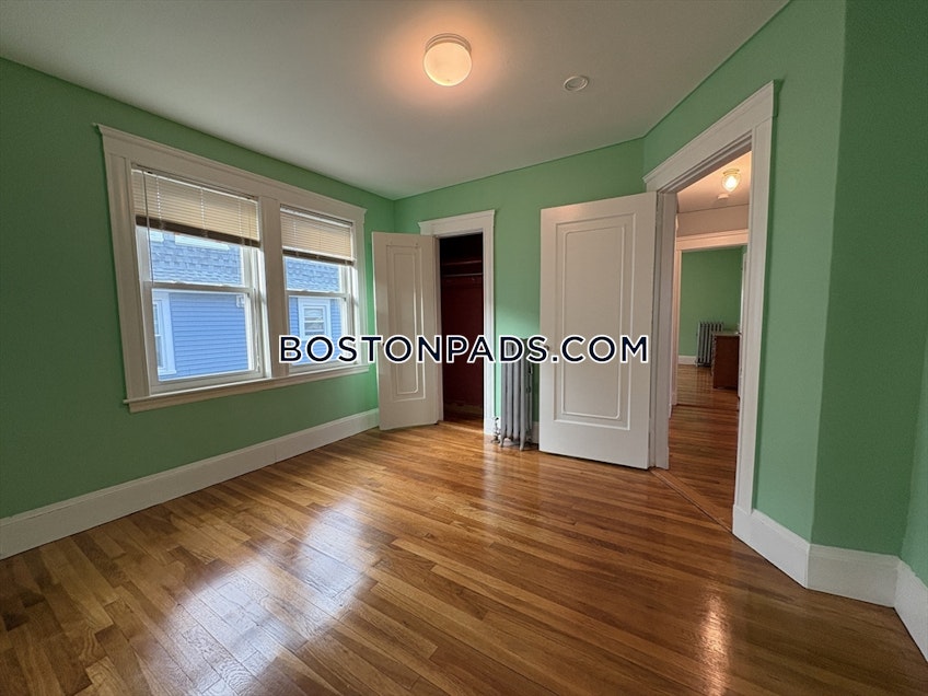 Boston - $3,900+ /month