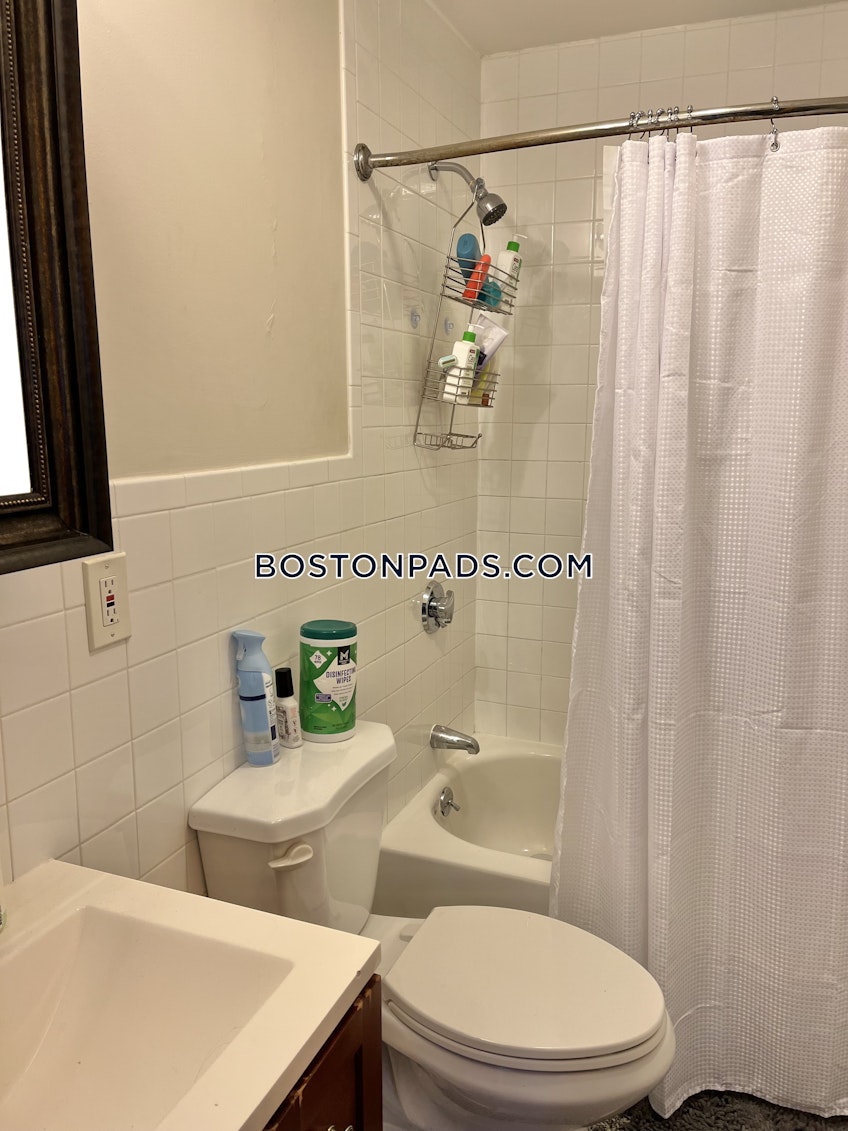 Boston - $6,100+ /month