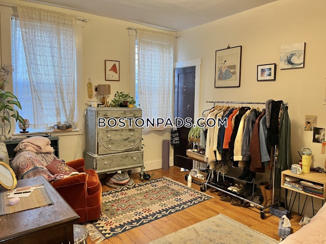 Roxbury Crossing - $4,990+ /mo