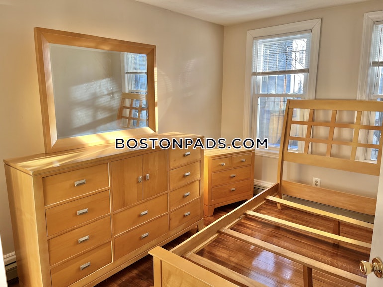 Chilcott Place Boston