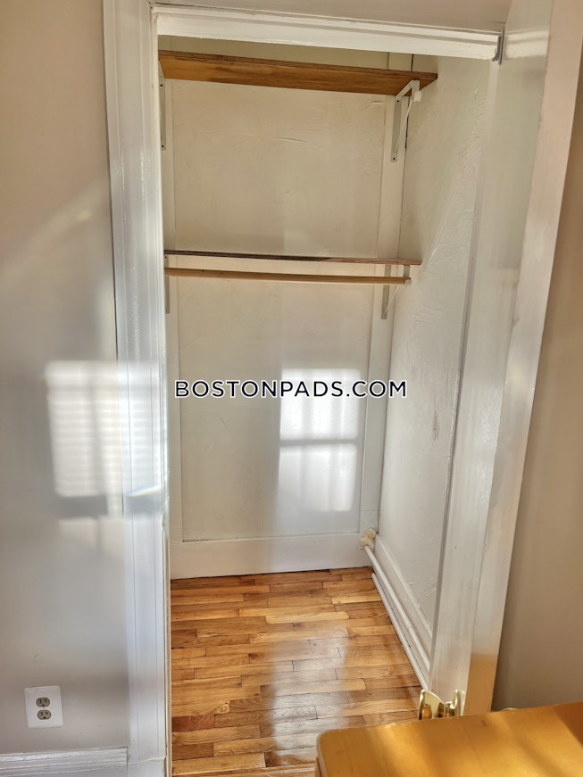 Boston - $3,300+ /mo