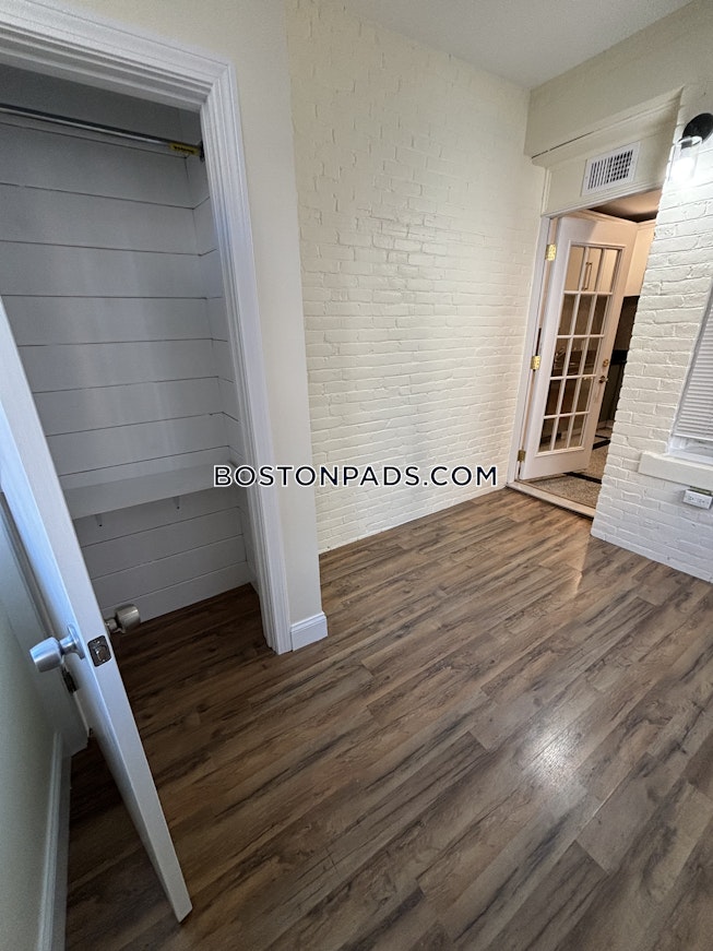 Brookline - $4,200+ /mo