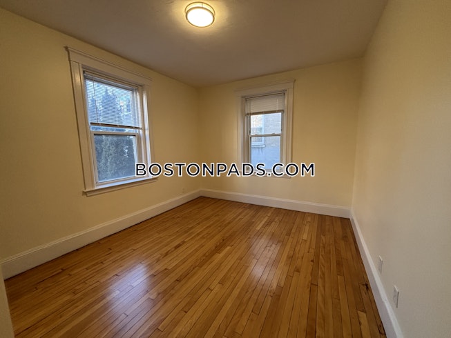Brookline - $4,200+ /mo