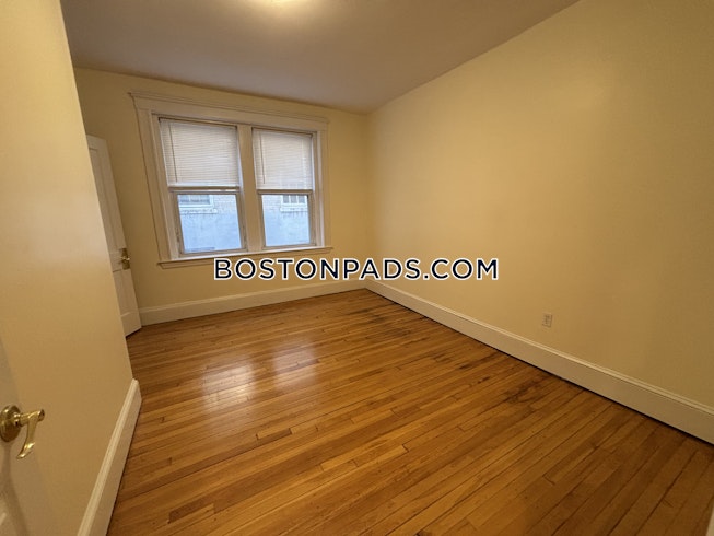 Brookline - $4,200+ /mo