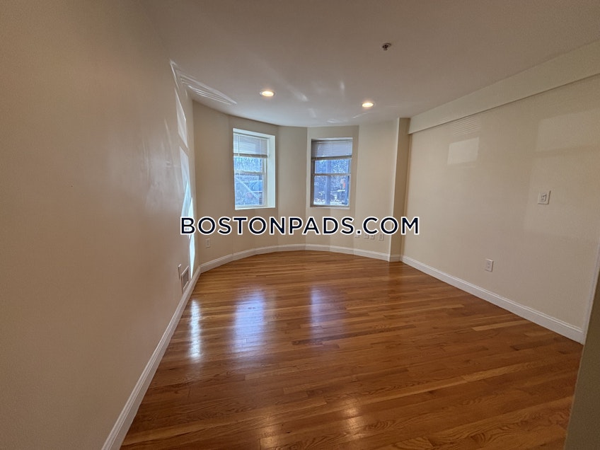 Brookline - $4,200+ /month