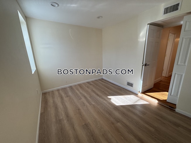 Brookline - $4,200+ /mo