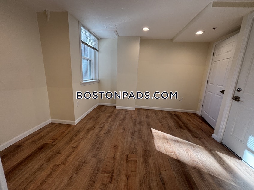 Brookline - $4,200+ /month
