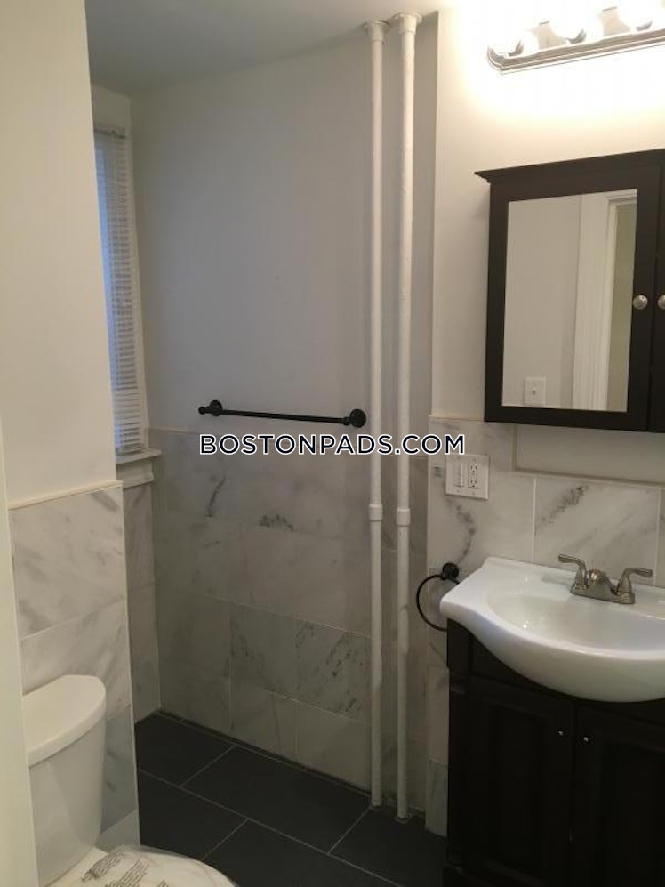 Brook St., Brookline