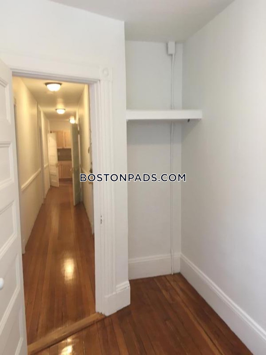 Brookline - $4,875+ /month