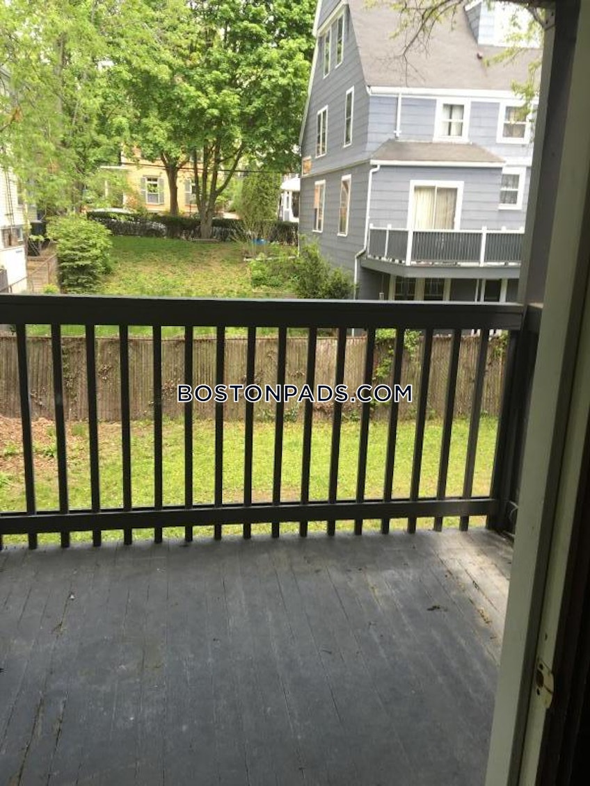 Brookline - $4,875+ /month