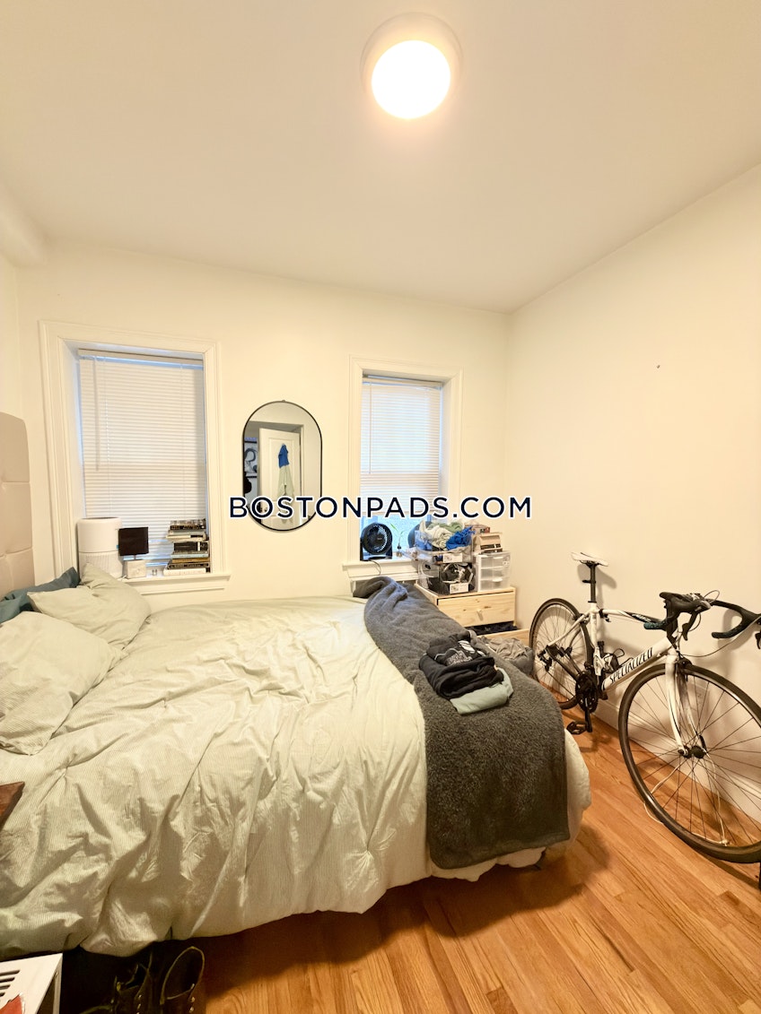 Boston - $15,600+ /month