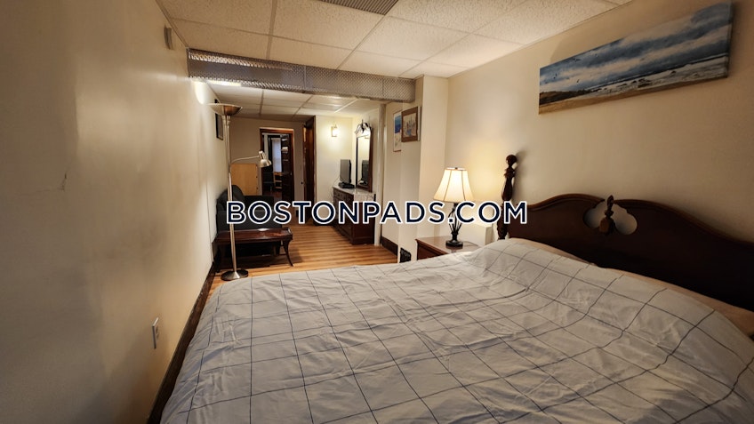 Boston - $3,100+ /month