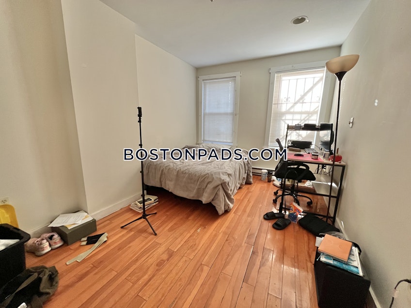 Roxbury Crossing - $3,900+ /month