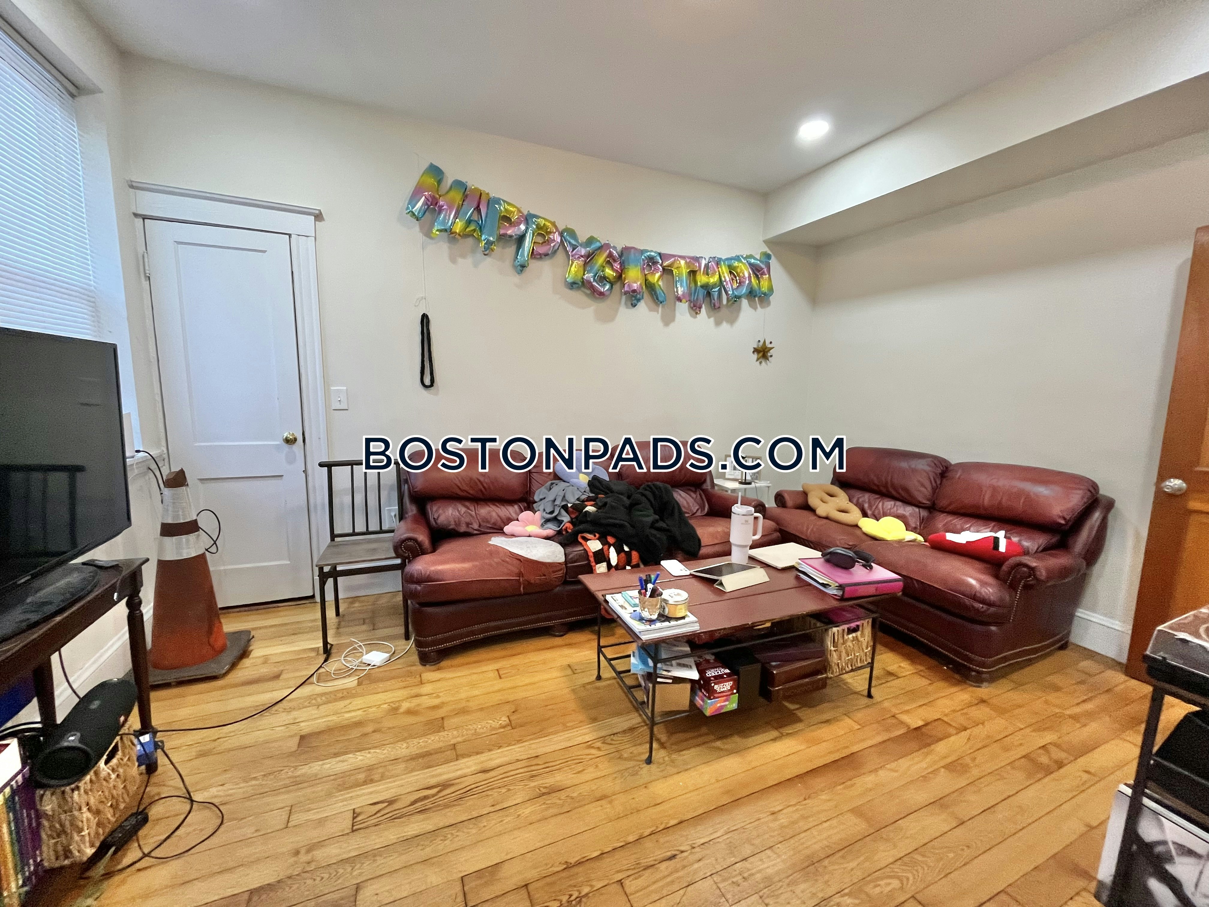 Mission Hill, Boston, MA - 4 Beds, 2 Baths - $6,600 - ID#8029370