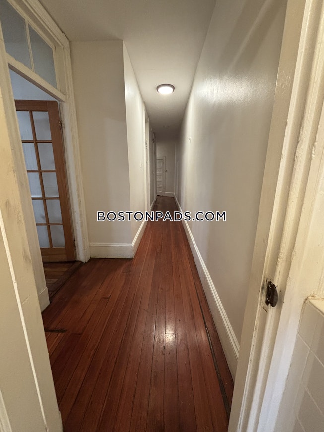 Boston - $4,200+ /mo