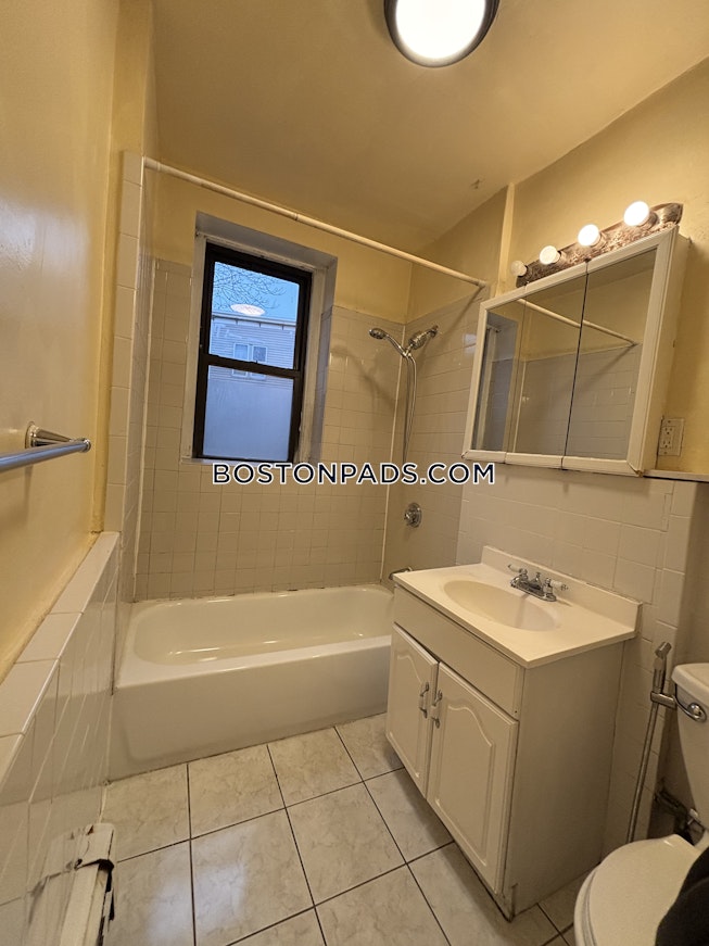 Boston - $4,200+ /mo