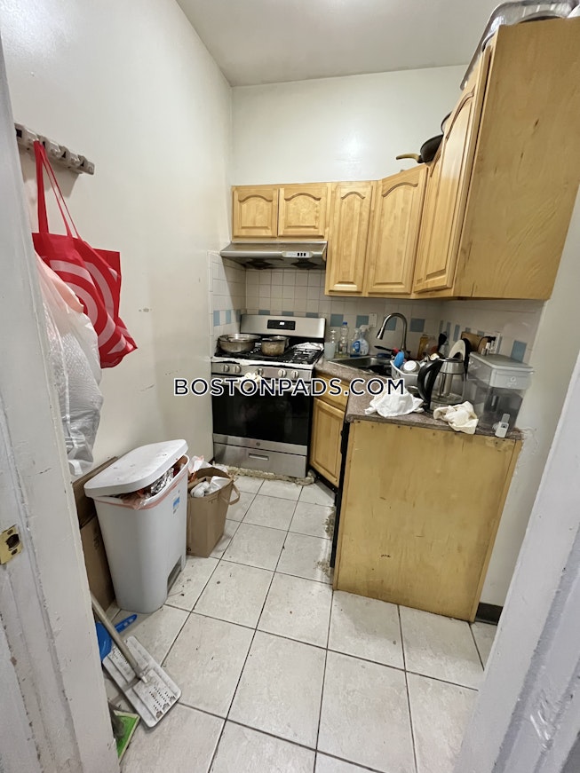 Boston - $4,500+ /mo