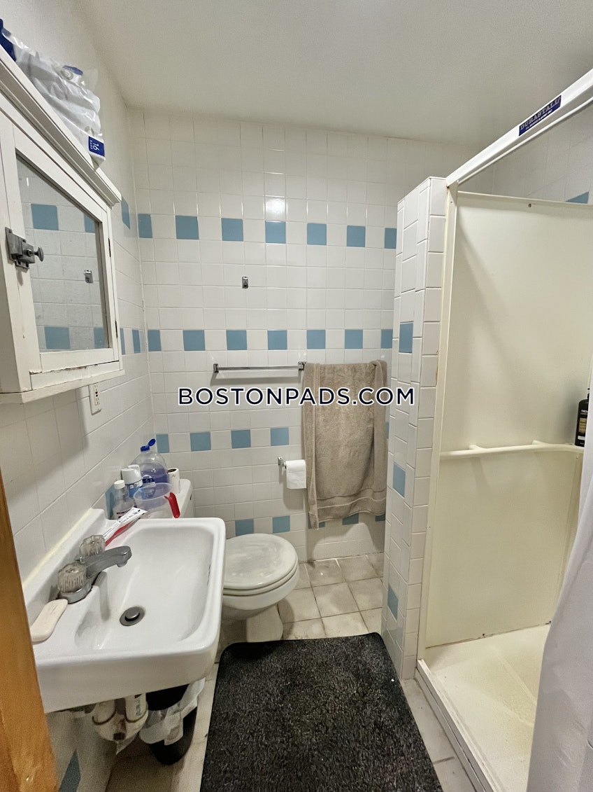 Boston - $4,500+ /month