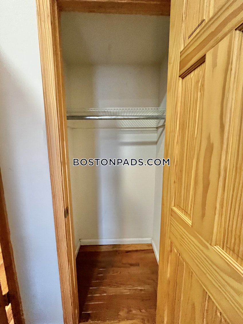 Boston - $4,150+ /month