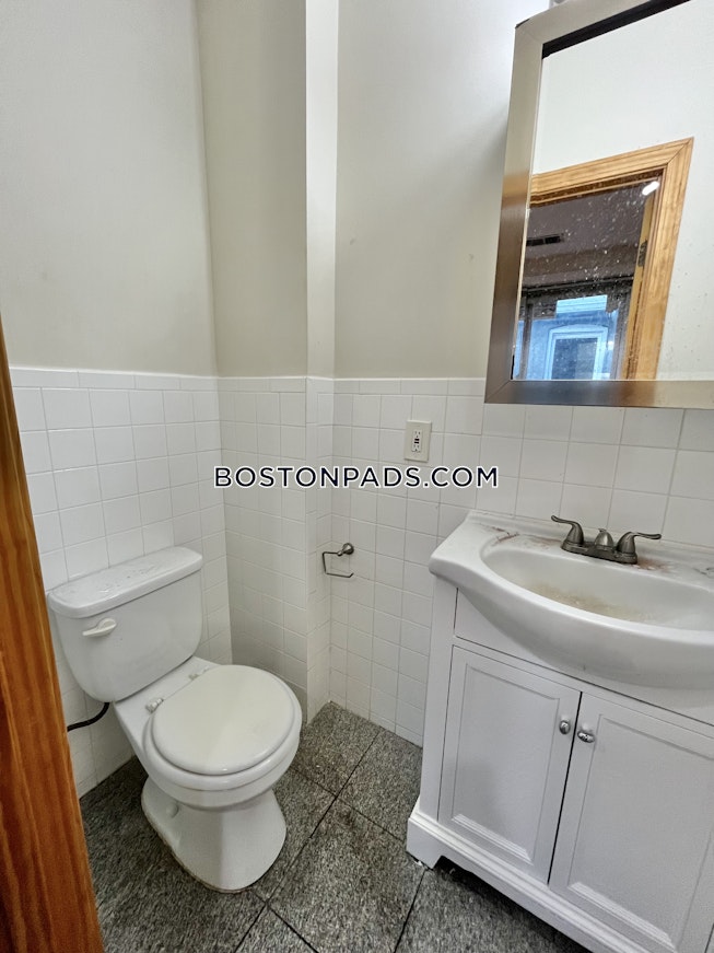 Boston - $4,150+ /mo